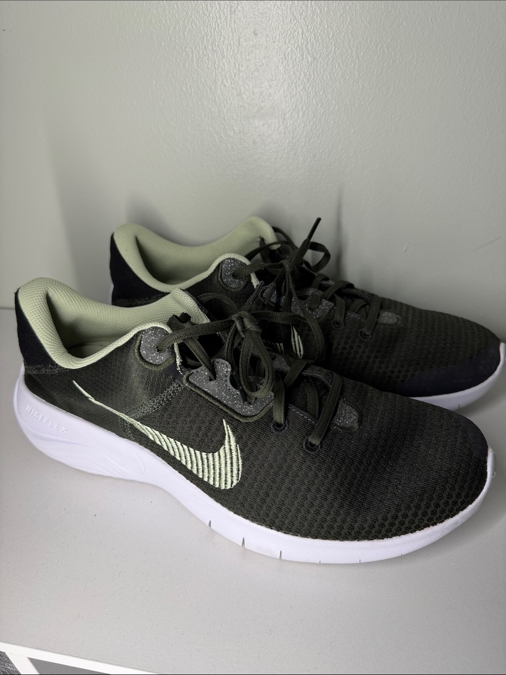 Nike Flex Experience Green RN 11 NN Running Shoes